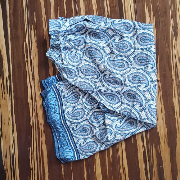 Tommy Hilfiger Pants - NWOT paisley pants